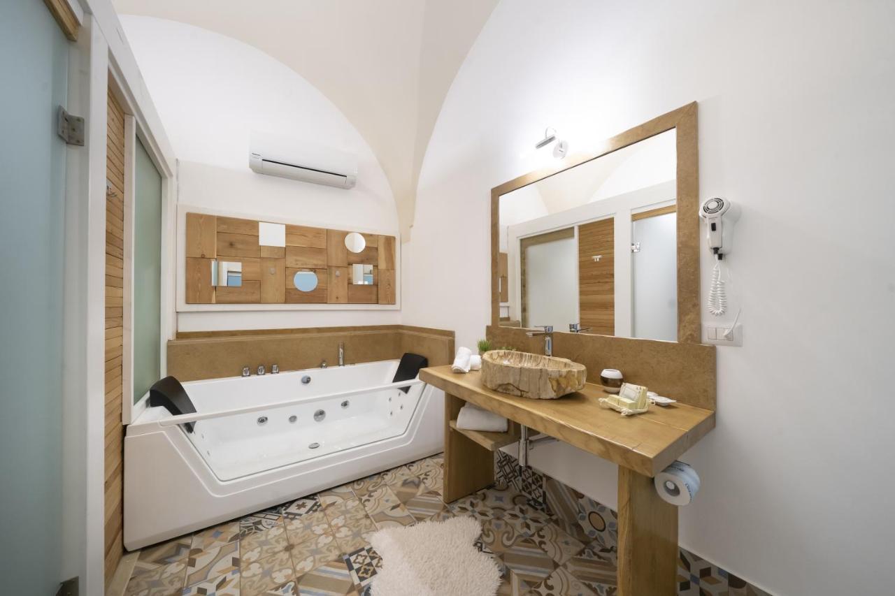 グラヴィーナ・イン・プーリア Il Borgo Relais Bed & Breakfast エクステリア 写真